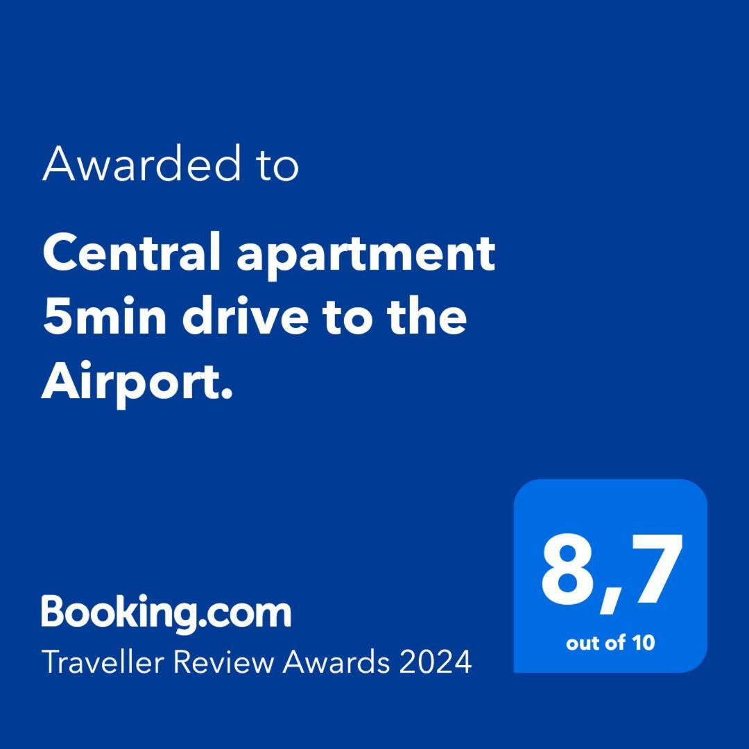 Central Apartment 5Min Drive To The Airport. Stockholm Exterior foto